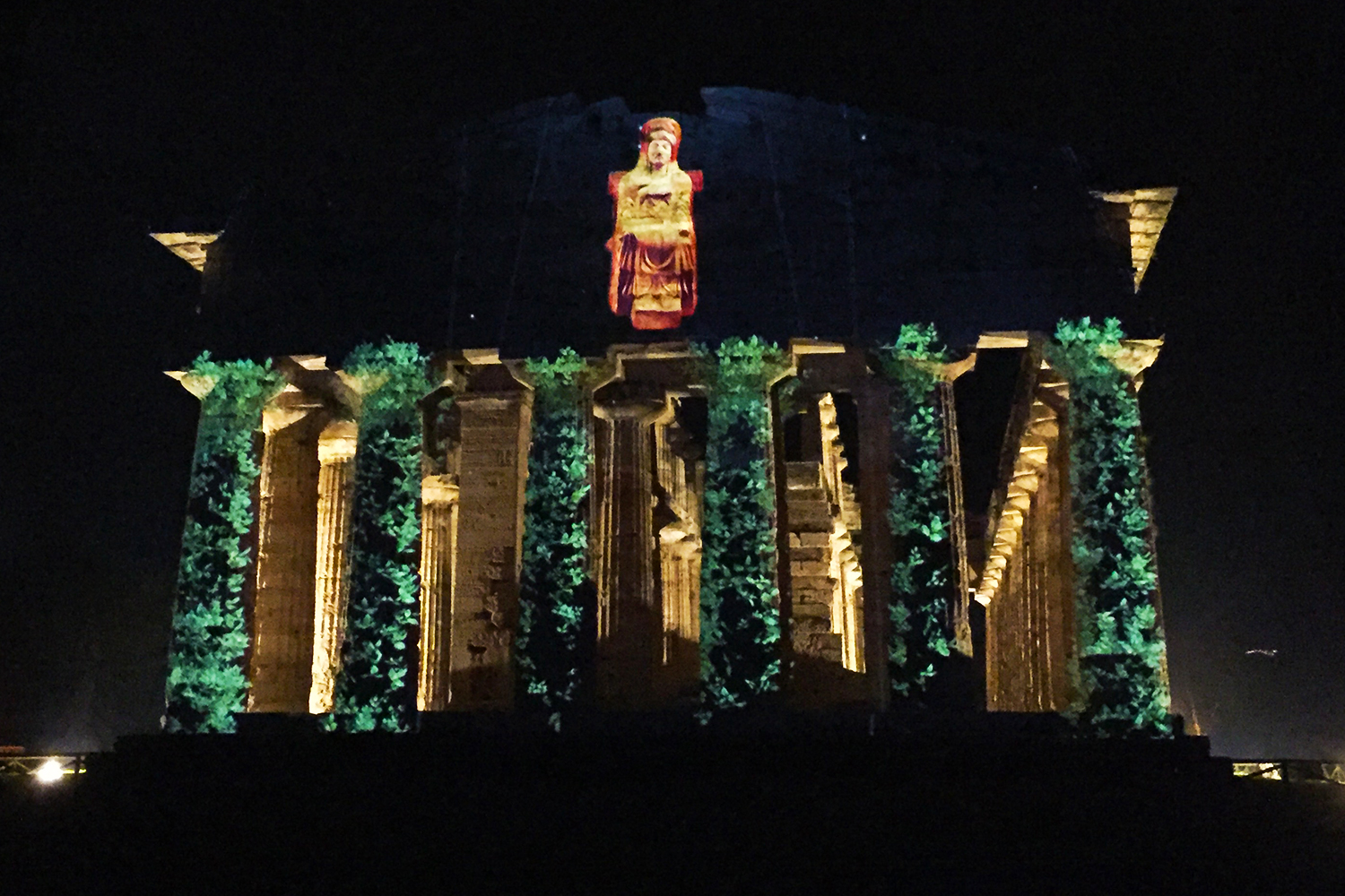 video mapping Paestum